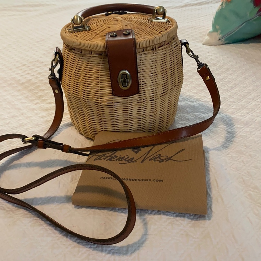 Patricia Nash Designs Straw bucket crossbody